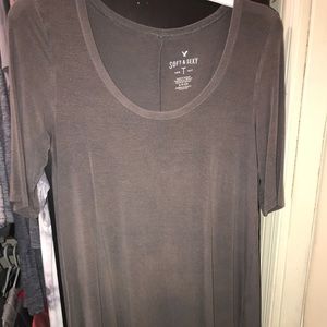 American Eagle tee